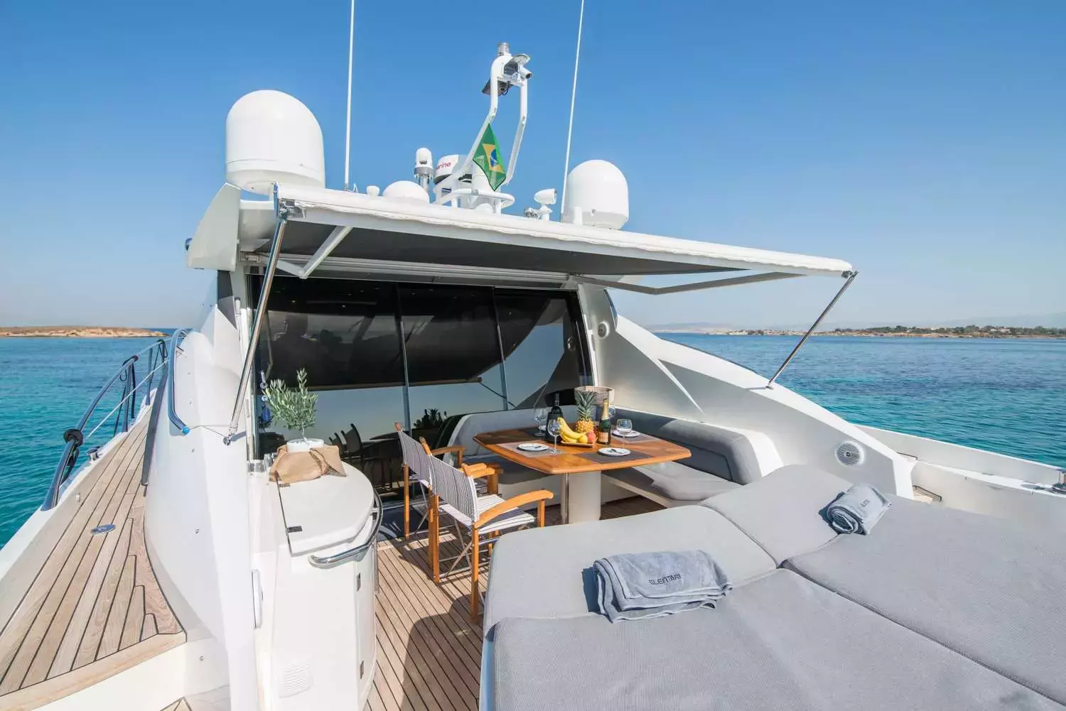 Elentari by Sunseeker - Special Offer for a private Motor Yacht Charter in Salamis with a crew