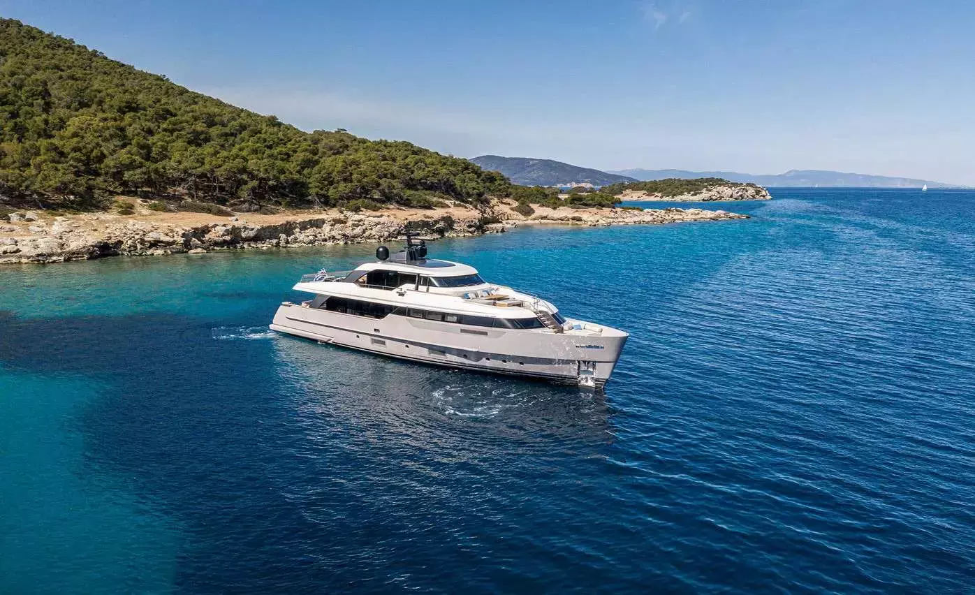 Fatsa by Sanlorenzo - Special Offer for a private Motor Yacht Charter in Rhodes with a crew