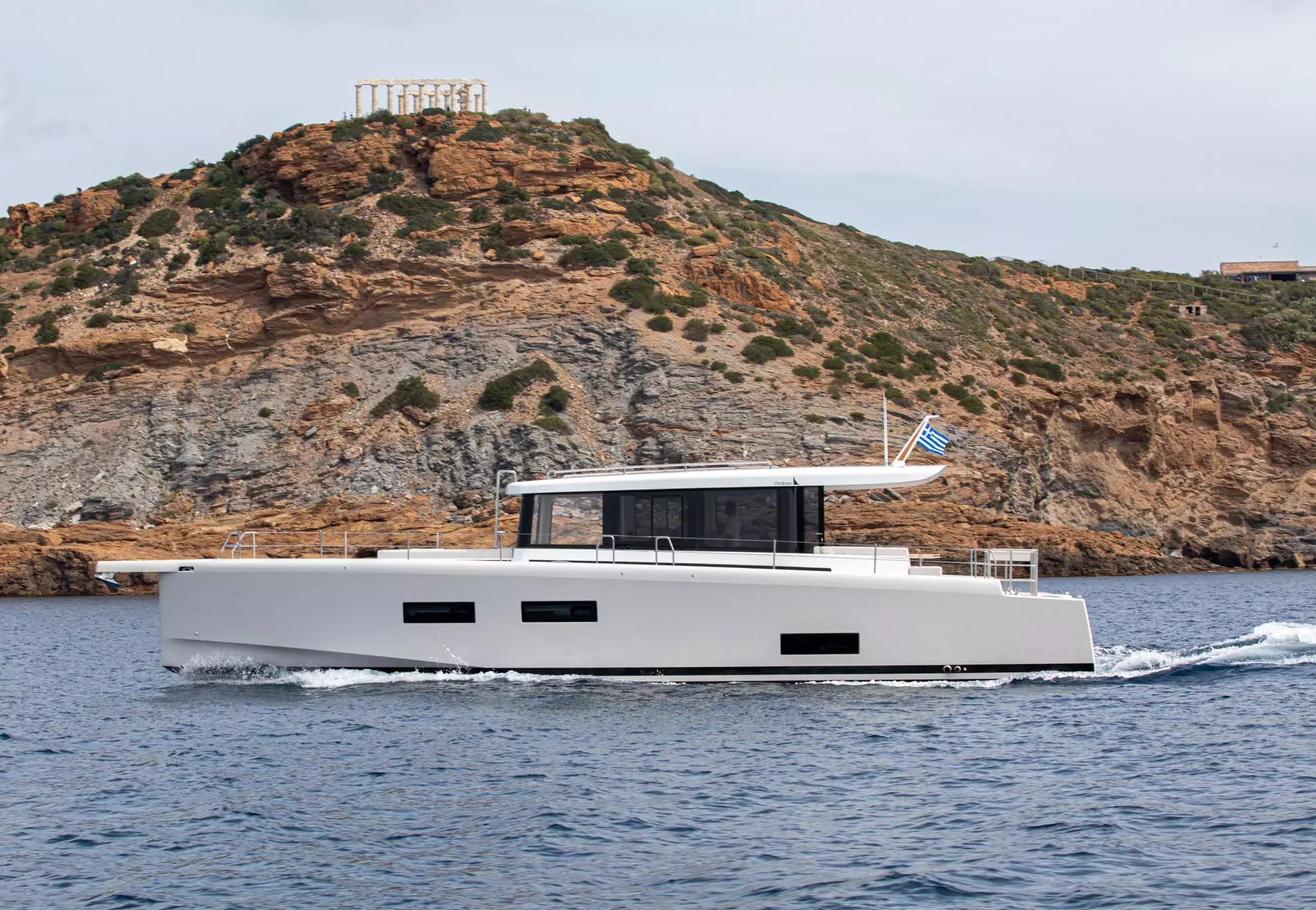 Lady D by Olympic Marine - Special Offer for a private Motor Yacht Charter in Paros with a crew