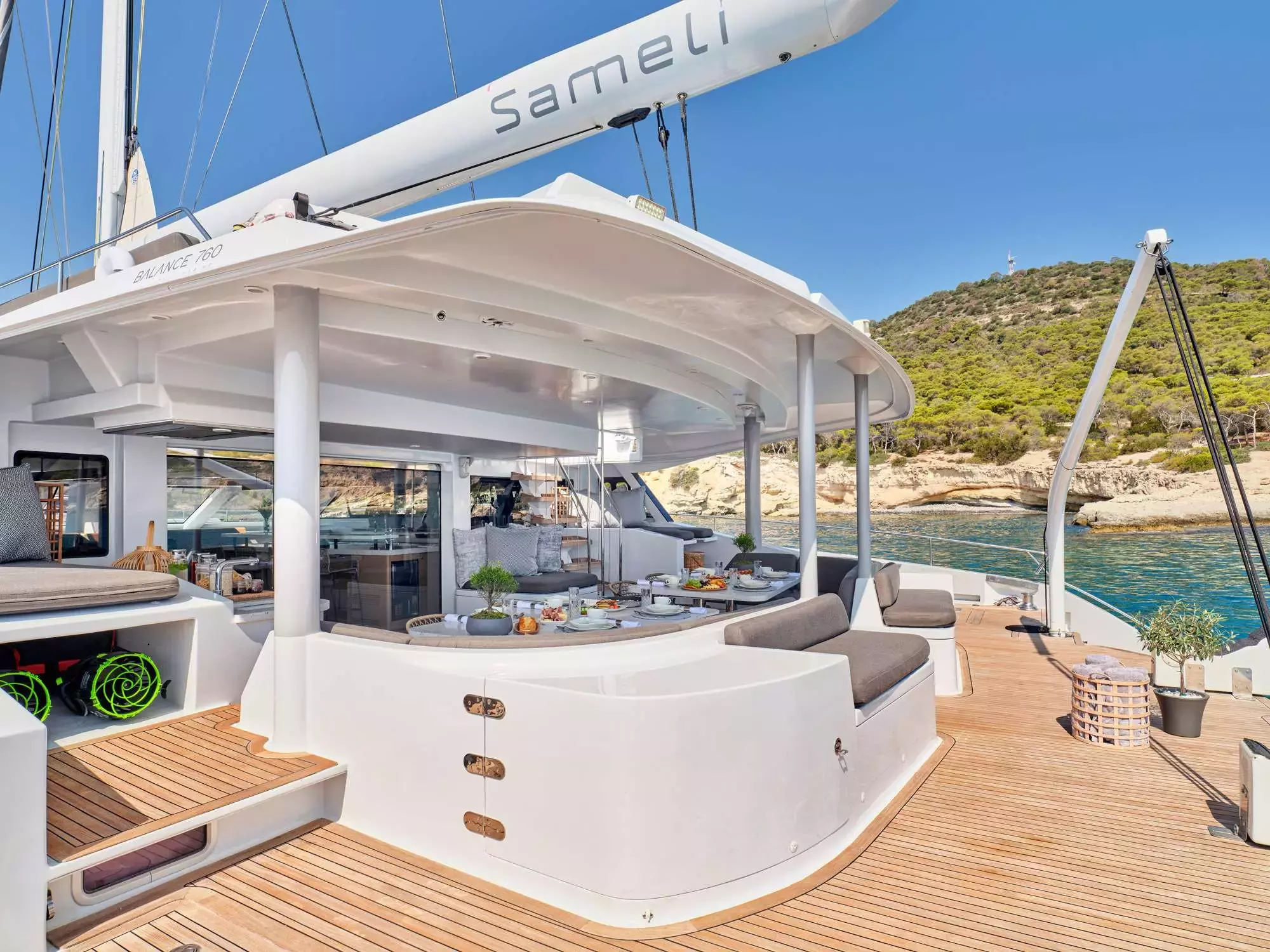 Sameli by Two Oceans - Top rates for a Charter of a private Sailing Catamaran in Greece