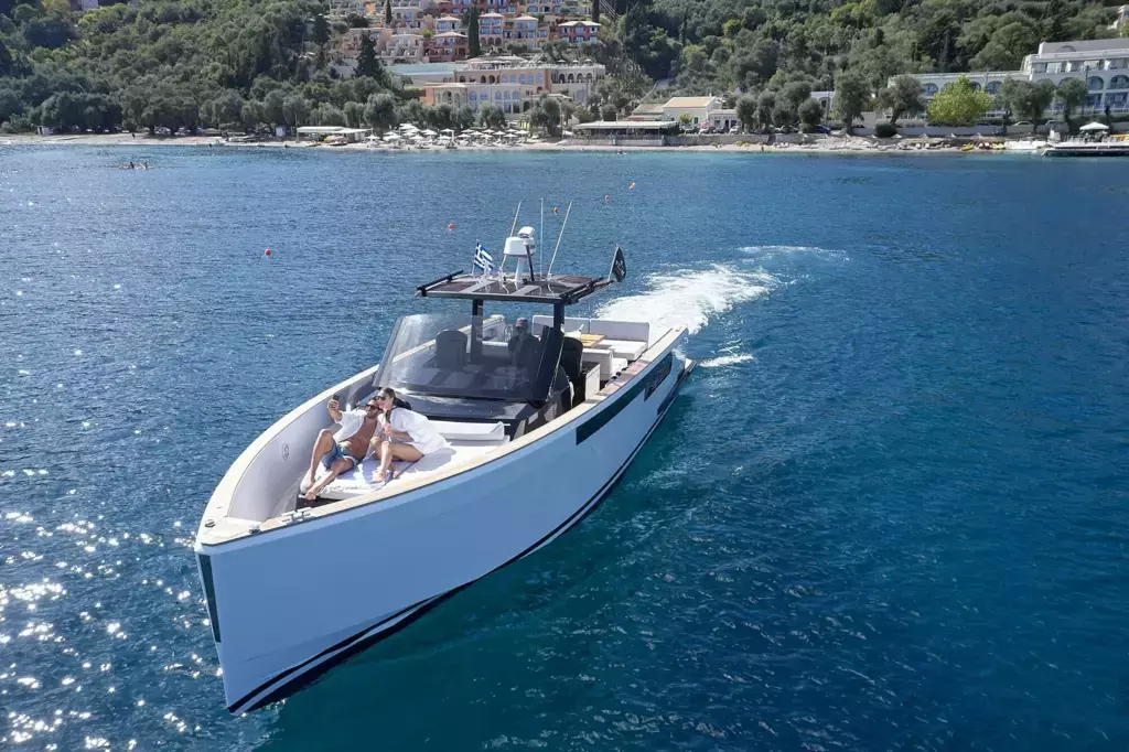 Sea Kid by Fjord - Special Offer for a private Power Boat Rental in Corfu with a crew