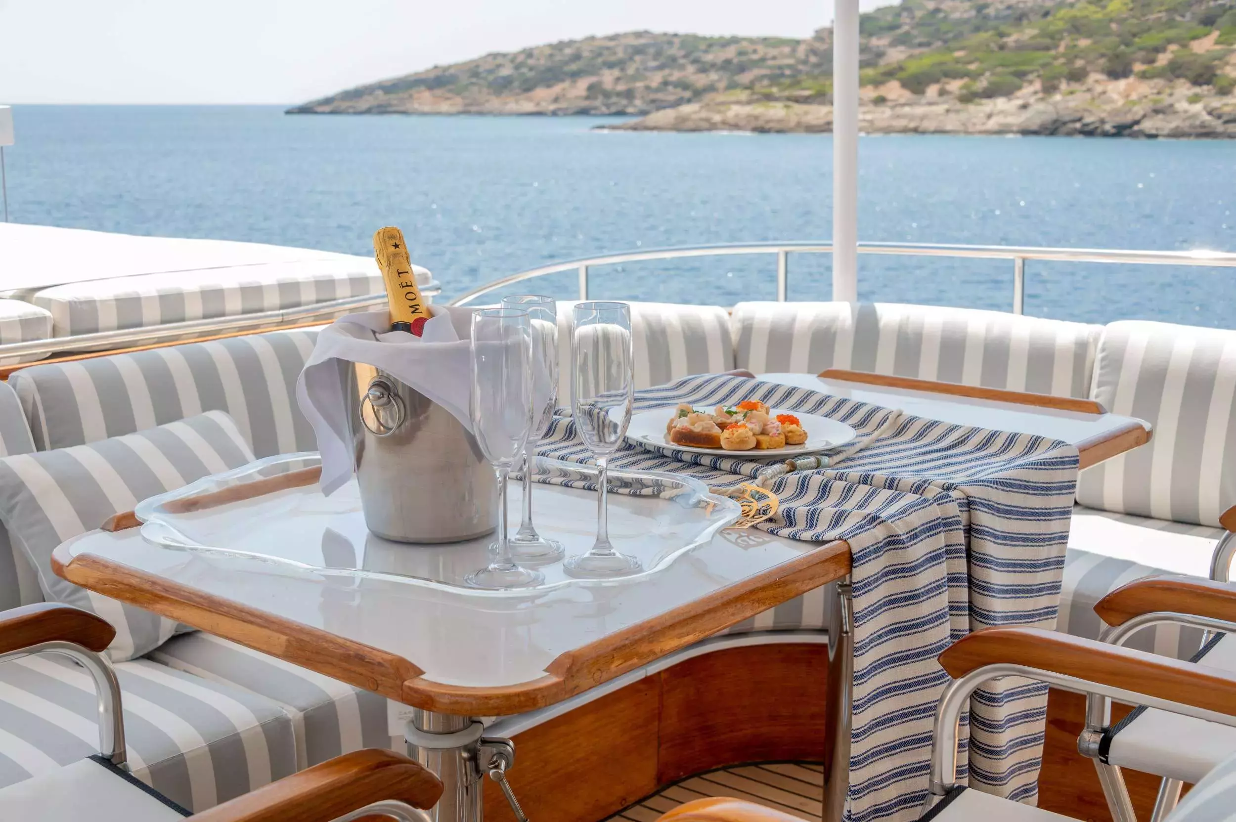 Taka by Stephens - Special Offer for a private Motor Yacht Charter in Corfu with a crew