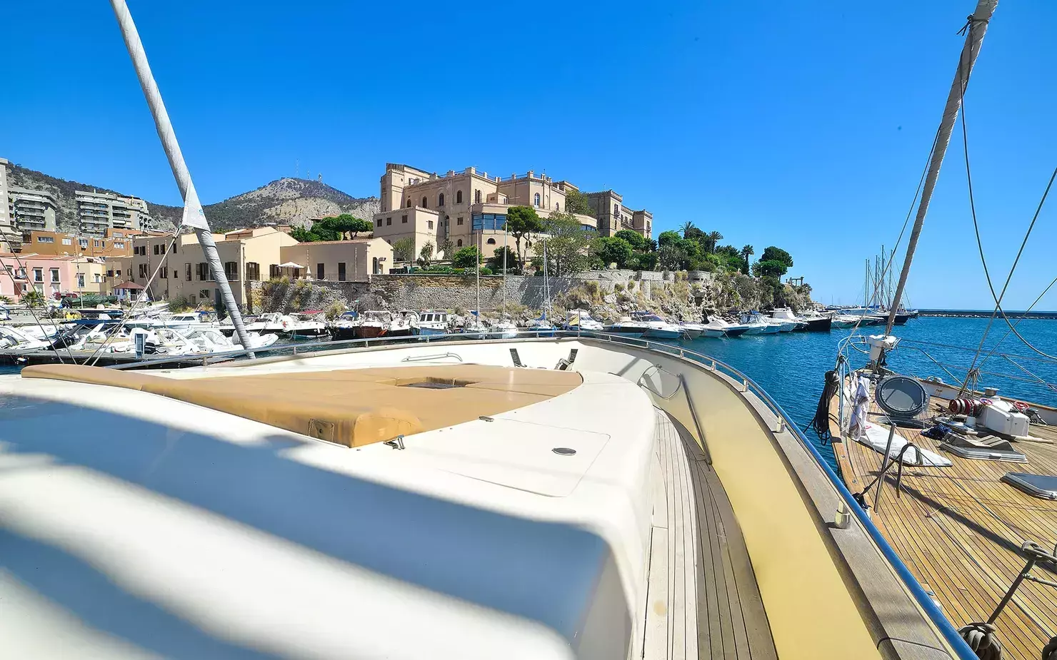 Andea by Tecnomar - Special Offer for a private Motor Yacht Charter in Tuscany with a crew