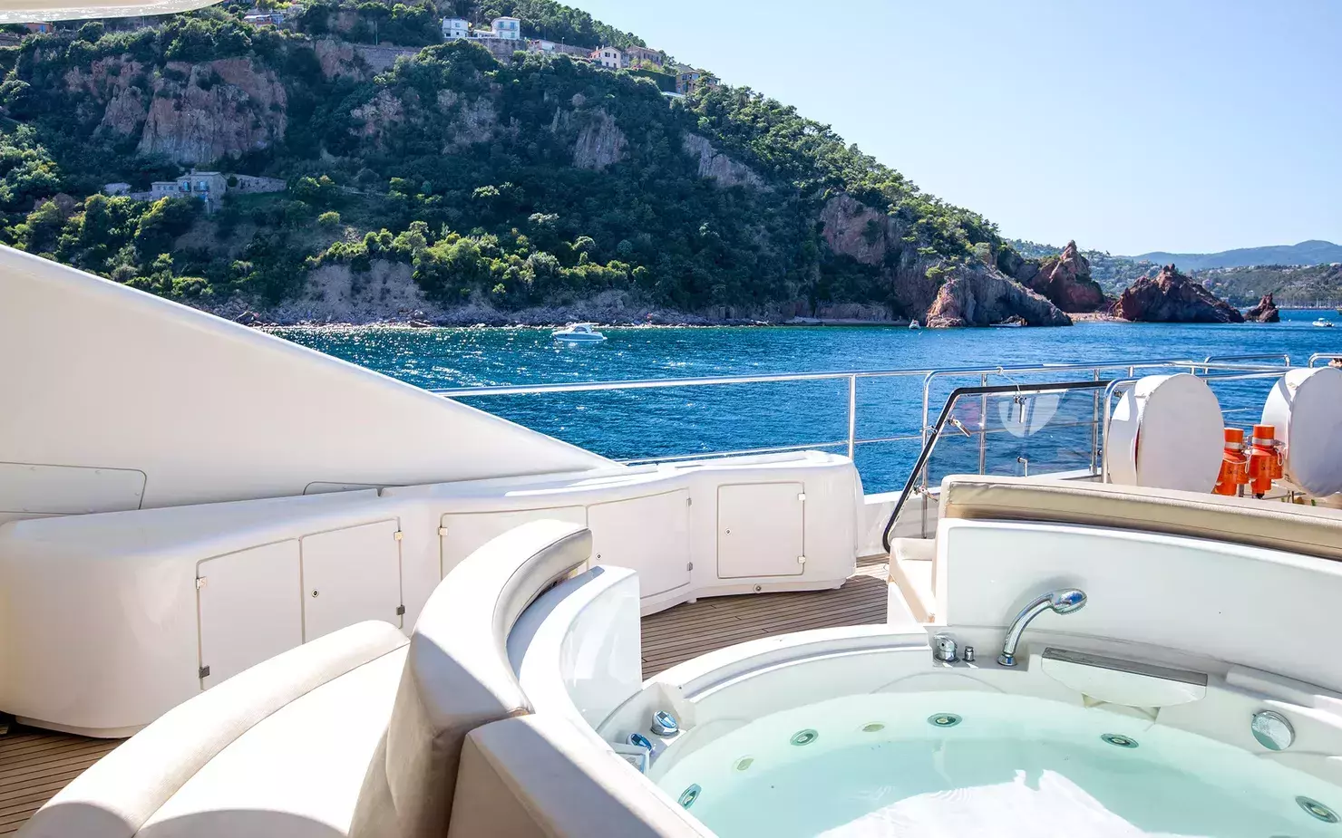 Robusto by Ferretti - Special Offer for a private Superyacht Charter in St Tropez with a crew