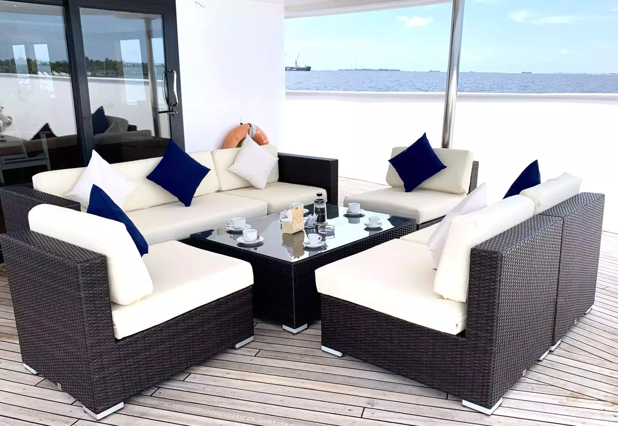 Safira by Custom Made - Top rates for a Rental of a private Superyacht in Mauritius