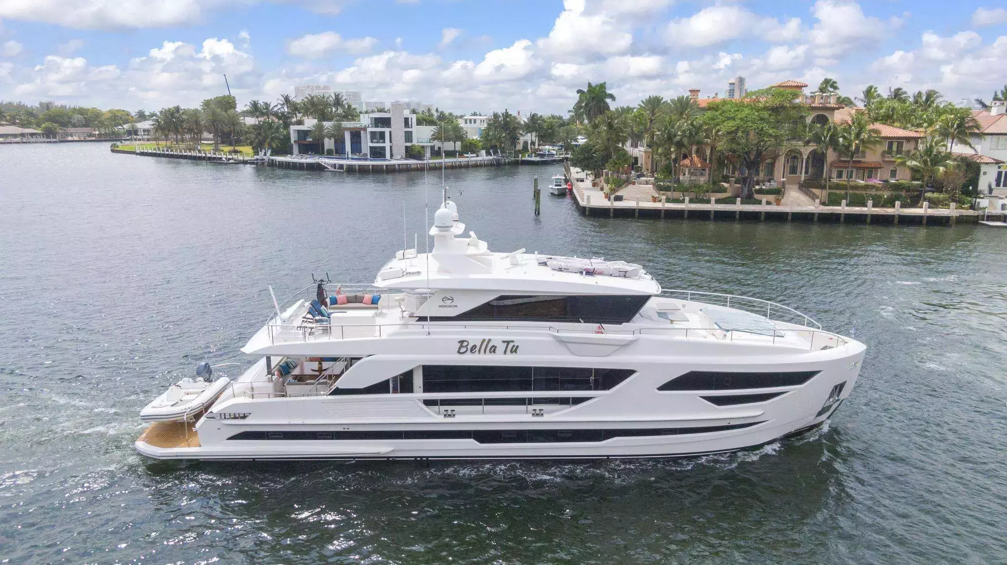 Bella Tu by Horizon - Special Offer for a private Motor Yacht Charter in Miami with a crew