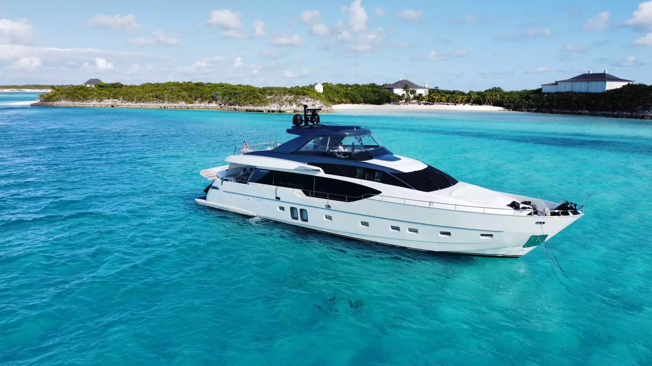 C-Daze by Sanlorenzo - Special Offer for a private Motor Yacht Charter in Exuma with a crew