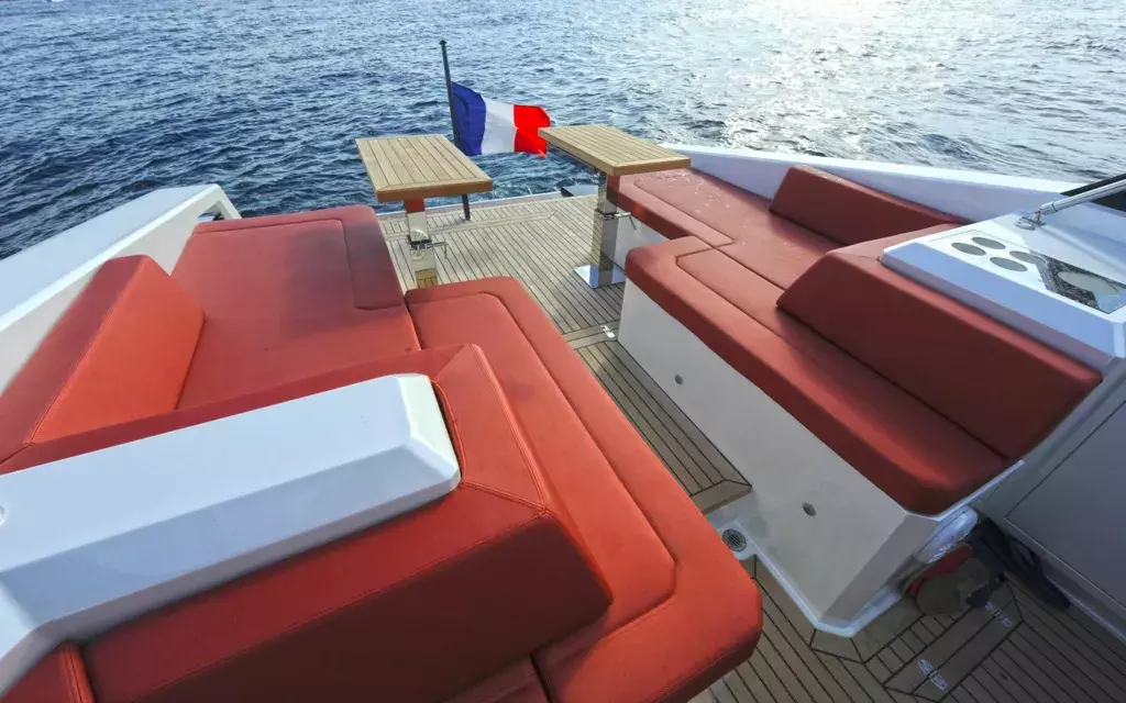 Get Lucky by Mazu - Special Offer for a private Power Boat Rental in Corsica with a crew