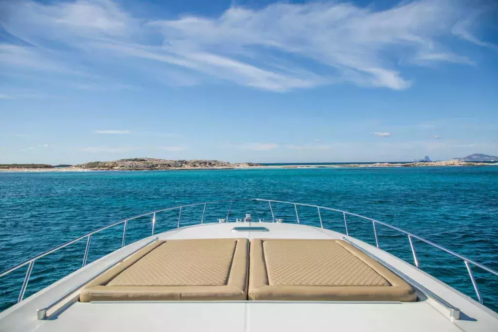Double M by Alfamarine - Special Offer for a private Motor Yacht Charter in Menorca with a crew