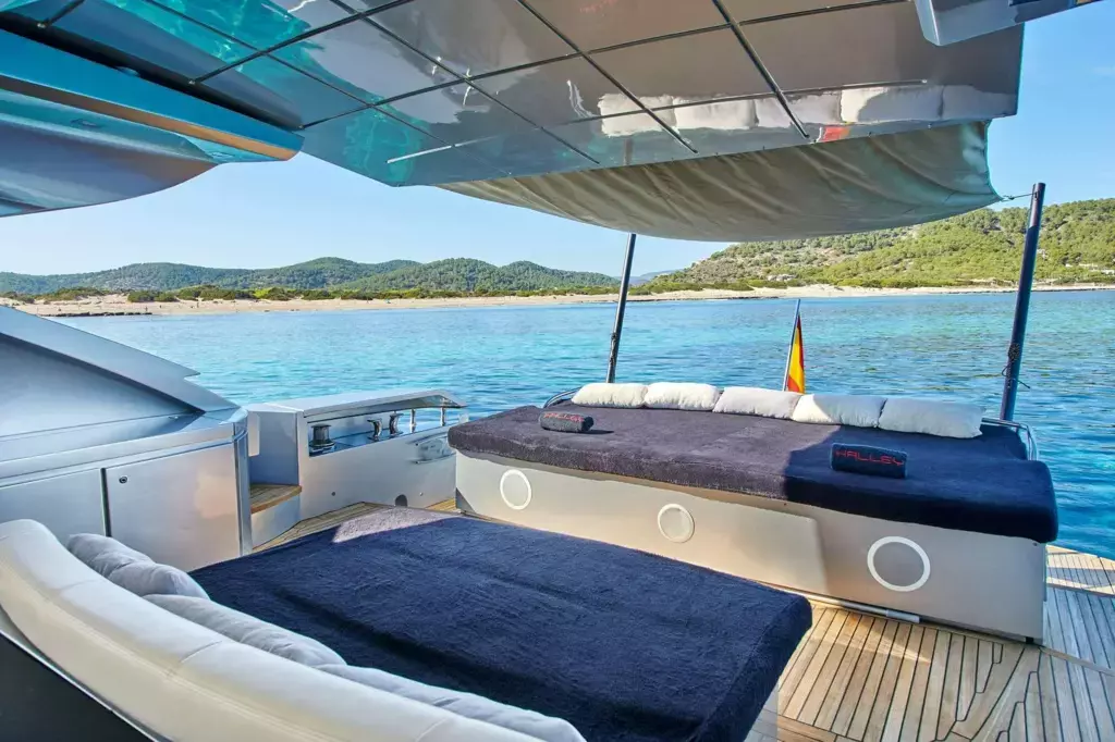 Halley by Pershing - Special Offer for a private Motor Yacht Charter in Menorca with a crew