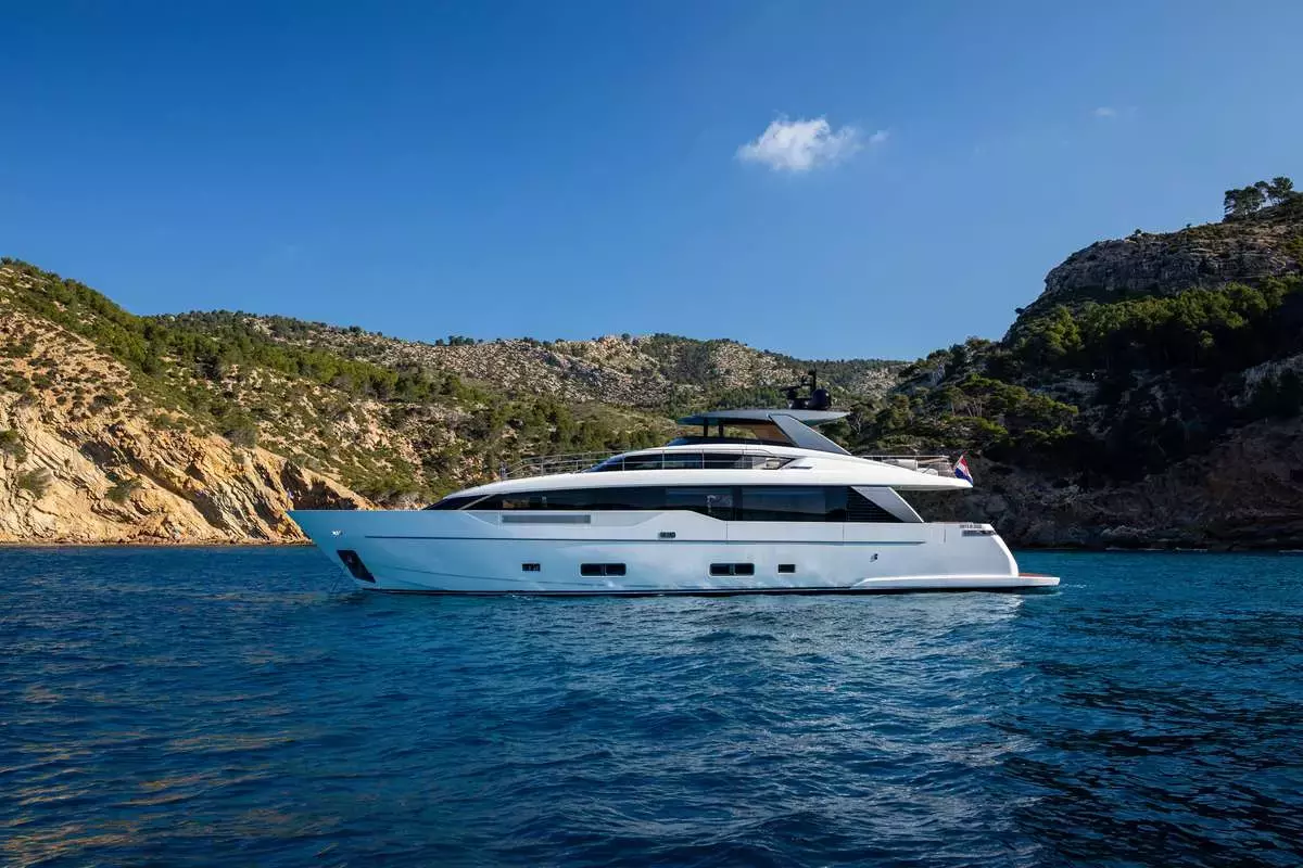 Seven by Sanlorenzo - Special Offer for a private Motor Yacht Charter in Menorca with a crew