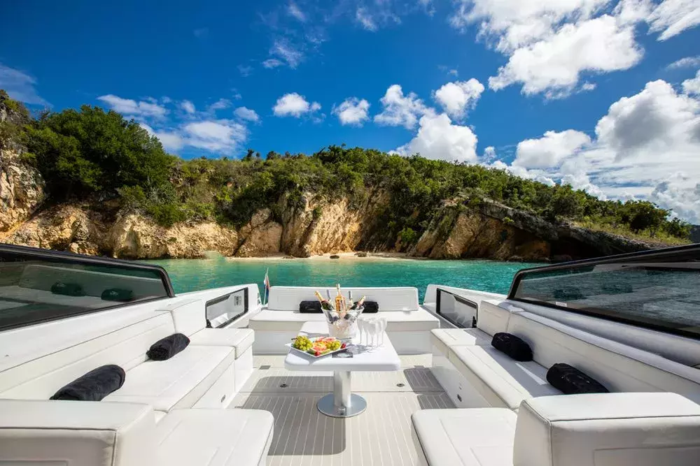 Moh by VanDutch - Top rates for a Charter of a private Motor Yacht in St Martin