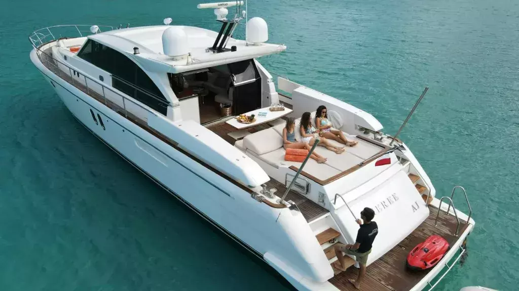Neree by Couach - Top rates for a Charter of a private Motor Yacht in St Barths
