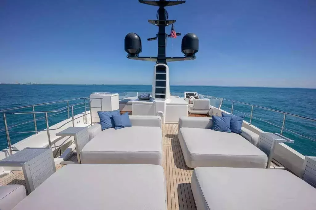 Phoenix by Sanlorenzo - Special Offer for a private Motor Yacht Charter in Simpson Bay with a crew