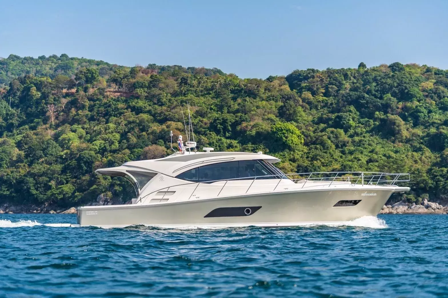 Happy Ours by Riviera - Special Offer for a private Motor Yacht Charter in Krabi with a crew