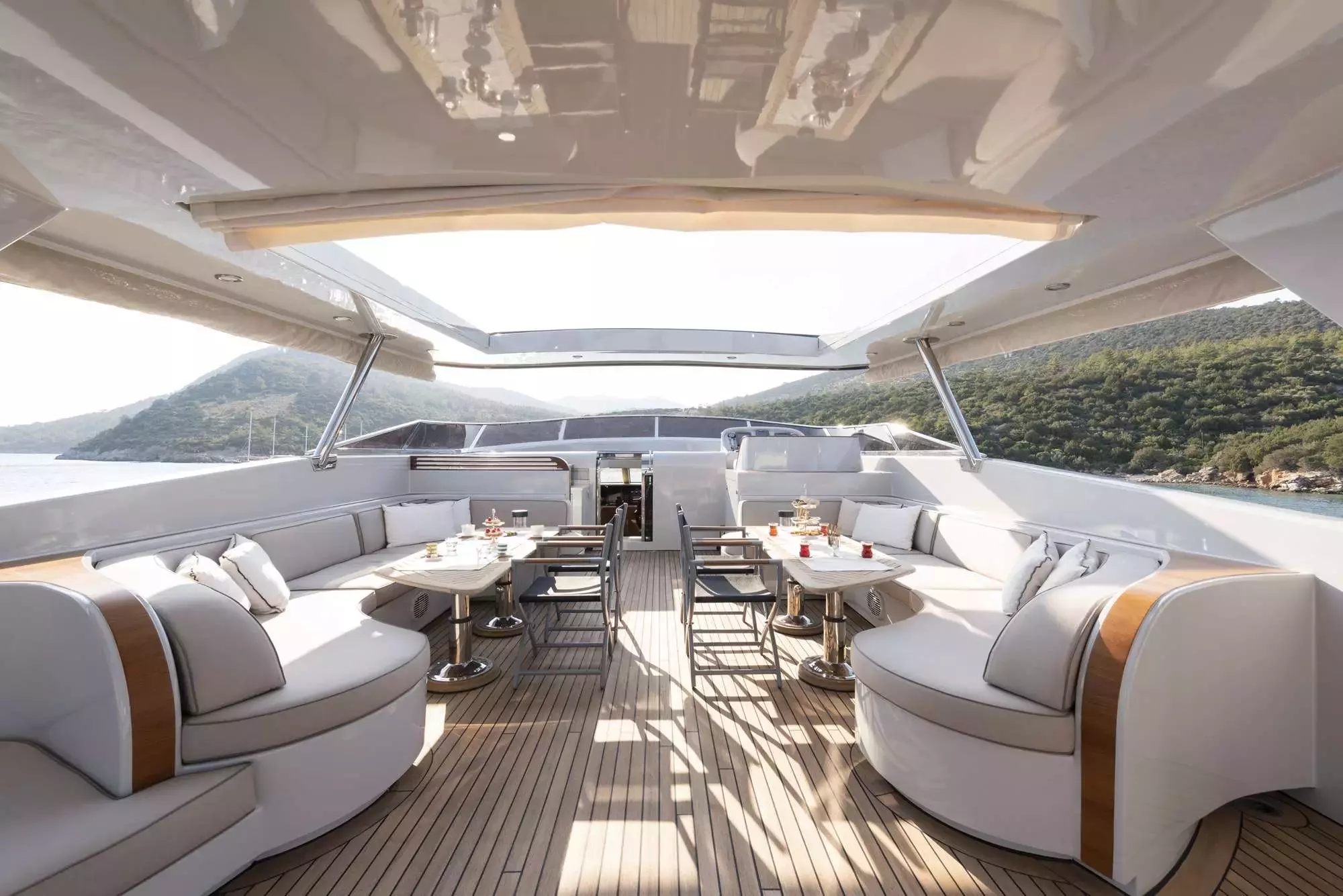 Go by Custom Made - Special Offer for a private Motor Yacht Charter in Antalya with a crew