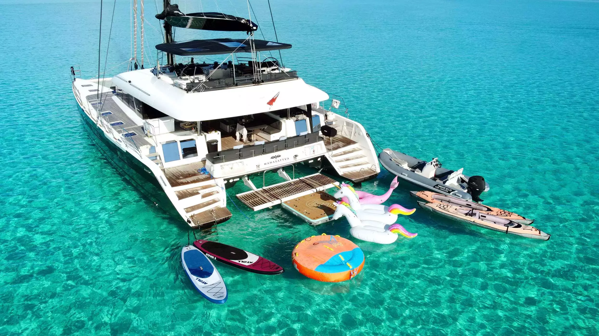 Mahasattva by Lagoon - Top rates for a Rental of a private Luxury Catamaran in Puerto Rico