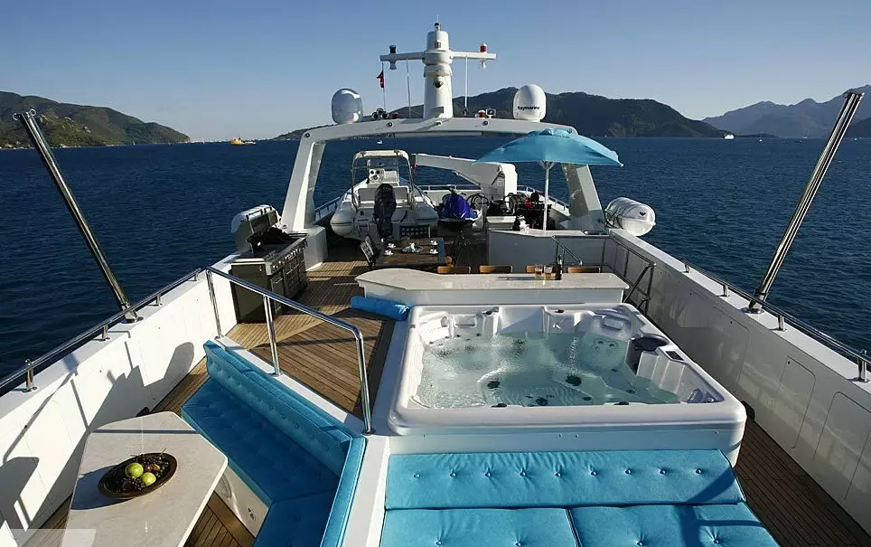 Apna by Saba Yacht - Special Offer for a private Motor Yacht Charter in Trogir with a crew