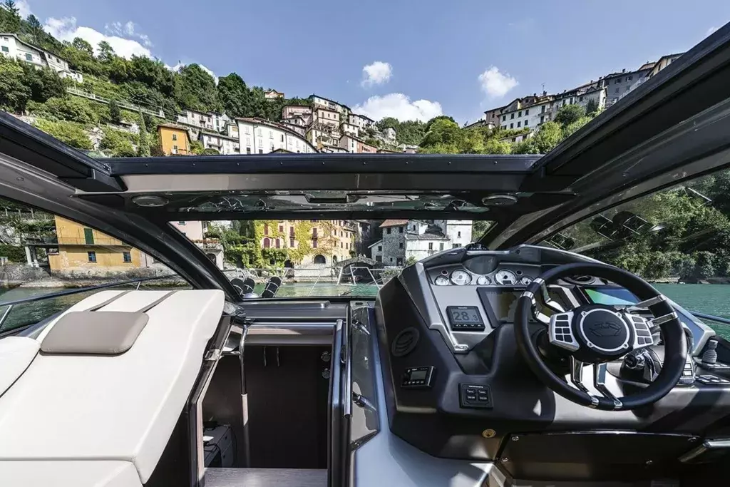 Andiamo II by Cranchi - Top rates for a Rental of a private Power Boat in France