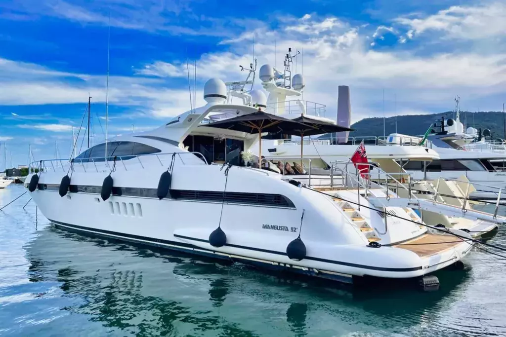 Manu X by Mangusta - Special Offer for a private Motor Yacht Charter in Portofino with a crew