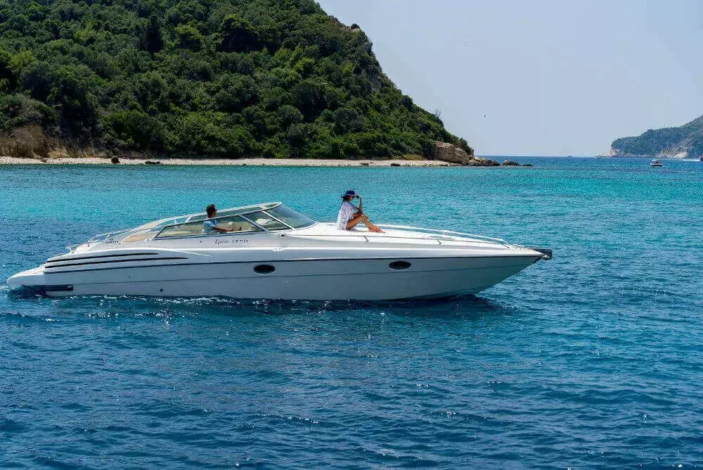 Erieta by Cranchi - Special Offer for a private Power Boat Rental in Corfu with a crew