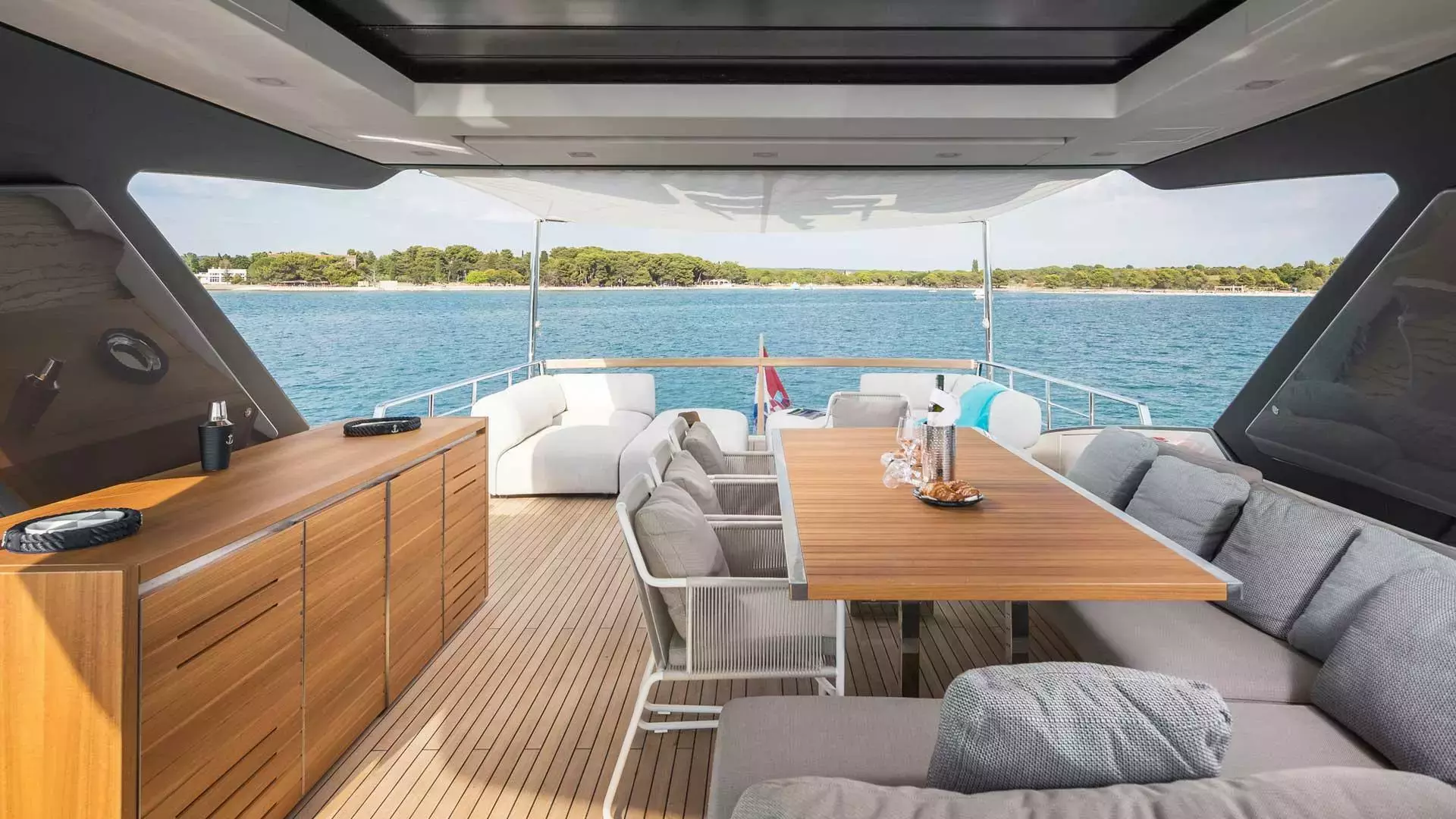 Secundus by Sanlorenzo - Top rates for a Charter of a private Motor Yacht in Croatia