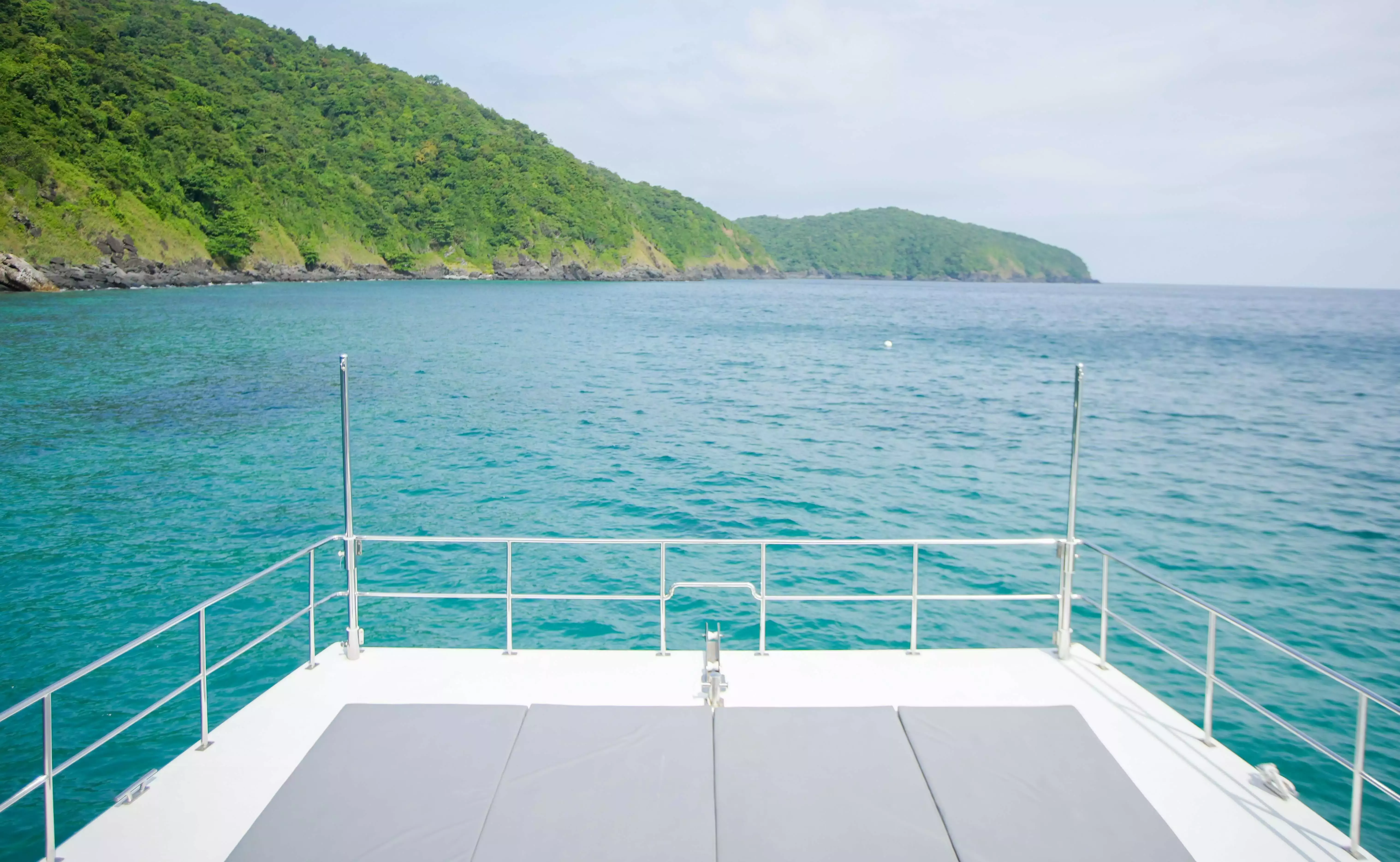 Lunik by Floeth - Special Offer for a private Power Catamaran Charter in Koh Samui with a crew