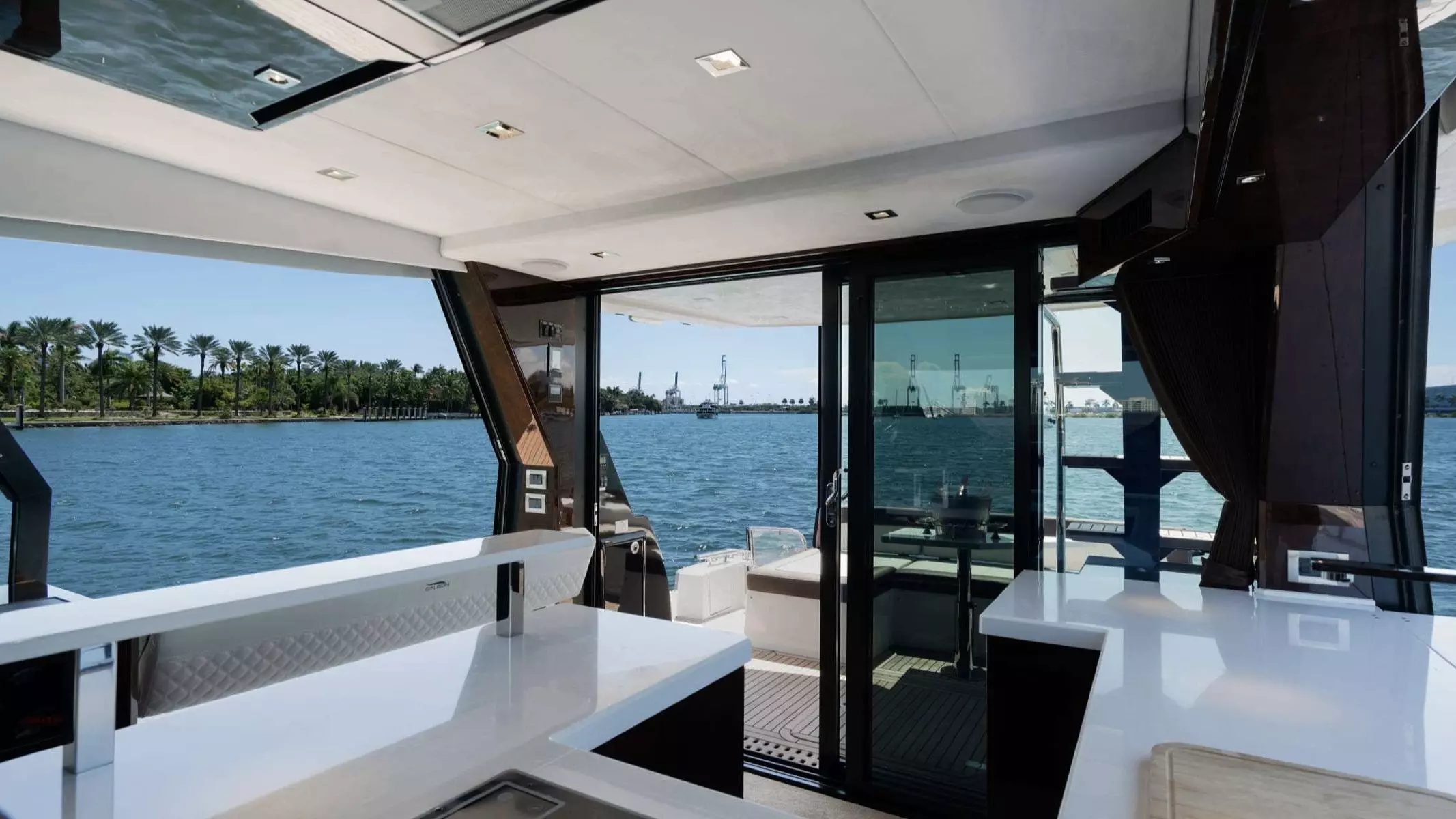 Infinity FL by Galeon - Special Offer for a private Motor Yacht Charter in Miami with a crew