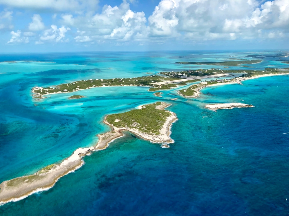 Eleuthera Yacht — Guide gallery — image 3 of 3