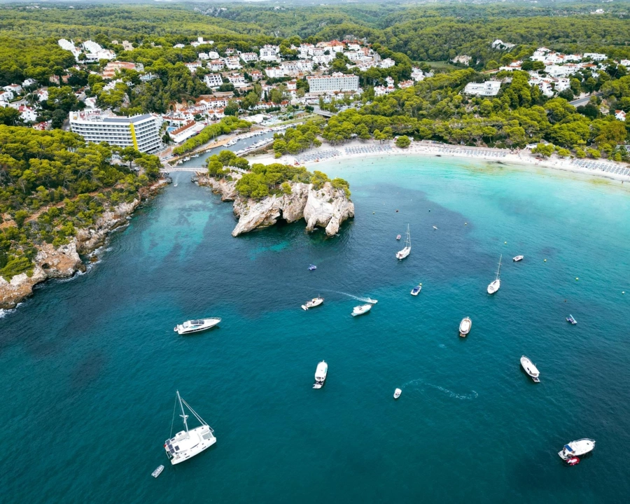 Menorca Yacht — Guide gallery — image 1 of 3