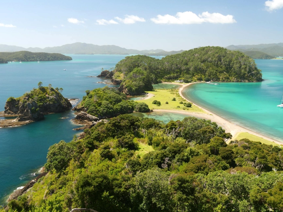 Bay Of Islands Yacht — Guide gallery — image 1 of 3