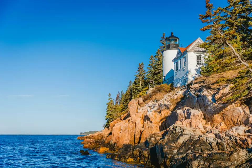 New England Yacht — Guide gallery — image 2 of 3