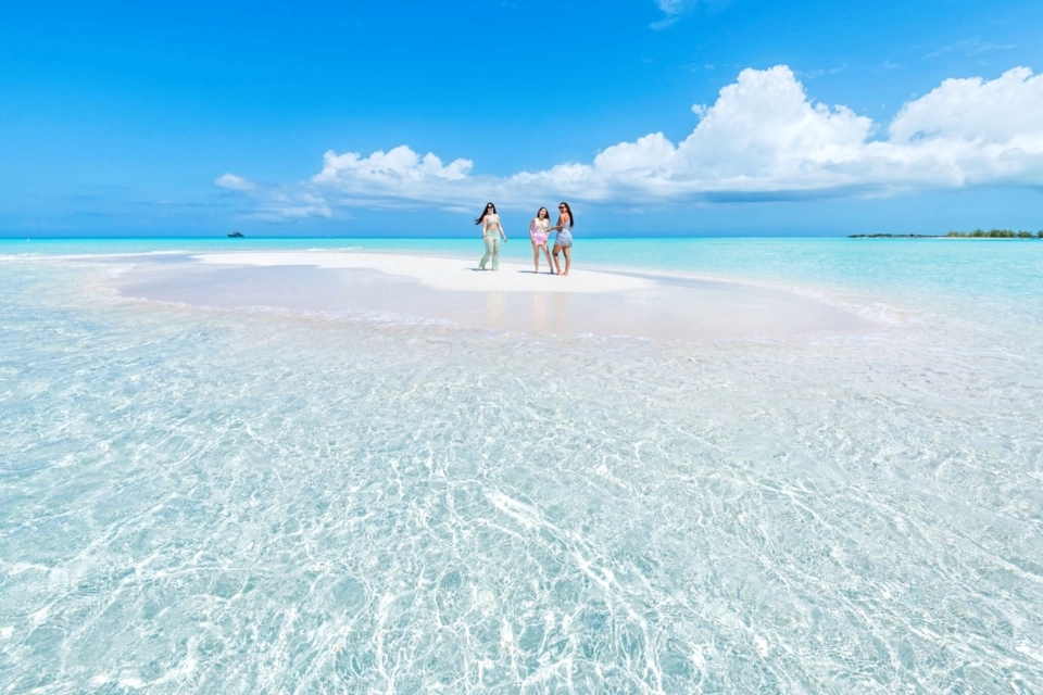 Turks And Caicos Yacht — Guide gallery — image 2 of 3