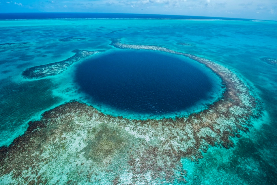 Belize Yacht — Guide gallery — image 1 of 3