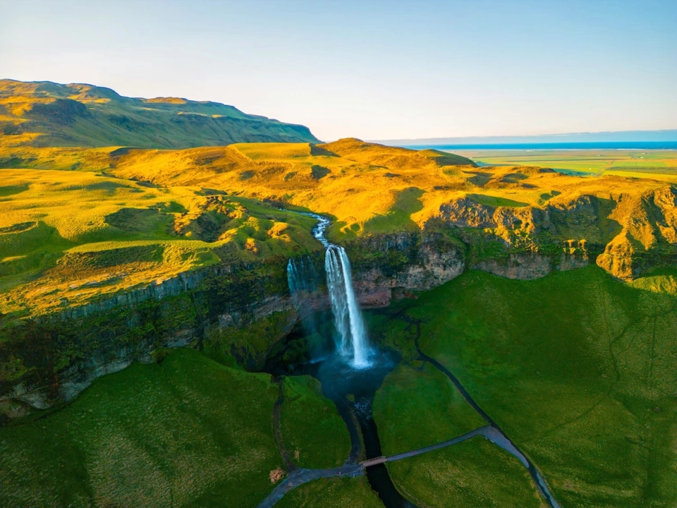 Iceland Yacht — Guide gallery — image 1 of 3