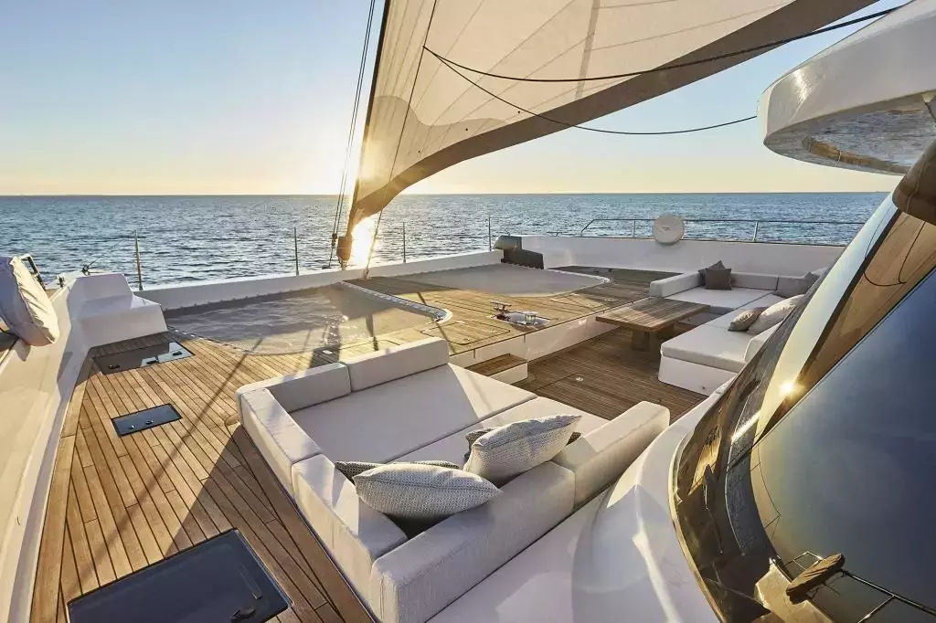 7X by Sunreef Yachts - Special Offer for a private Luxury Catamaran Charter in Pula with a crew
