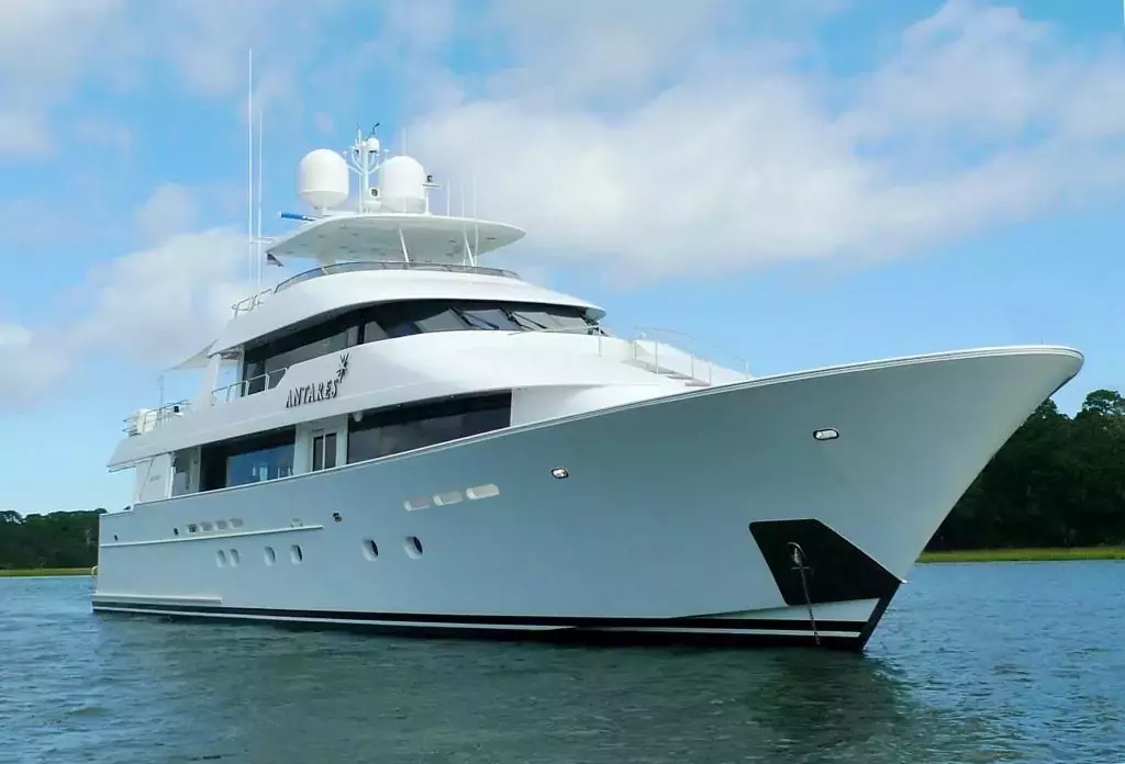 Antares by Westport - Special Offer for a private Superyacht Charter in St Thomas with a crew