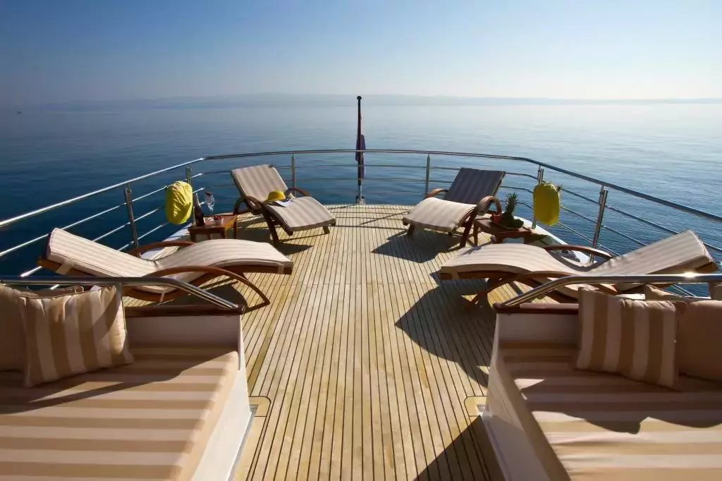 Auriane by Broward - Special Offer for a private Motor Yacht Charter in Split with a crew