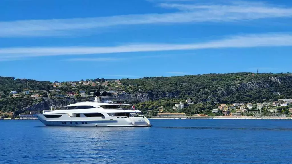 A super yacht the size of a smaller cruiser arrived in Tivat