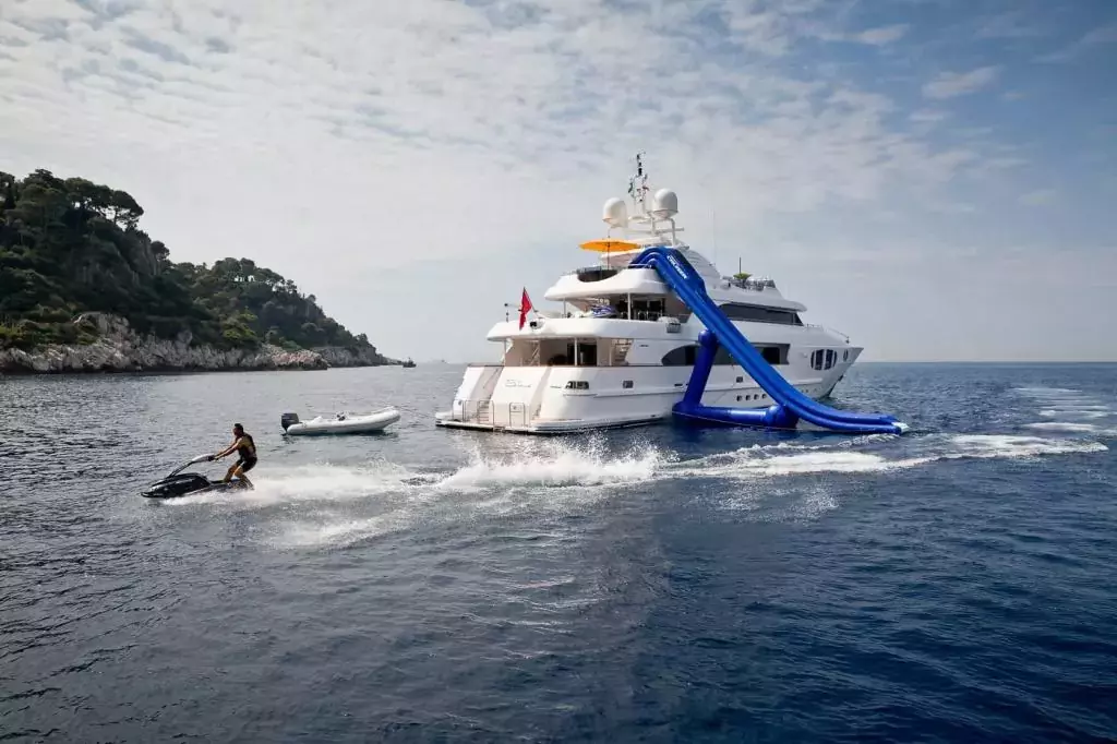 Bina by Mondomarine - Special Offer for a private Superyacht Charter in Dubrovnik with a crew