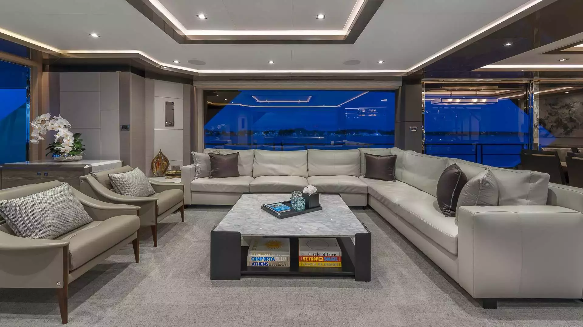 Entrepreneur by Ocean Alexander – Private Superyacht Charter in Tortola
