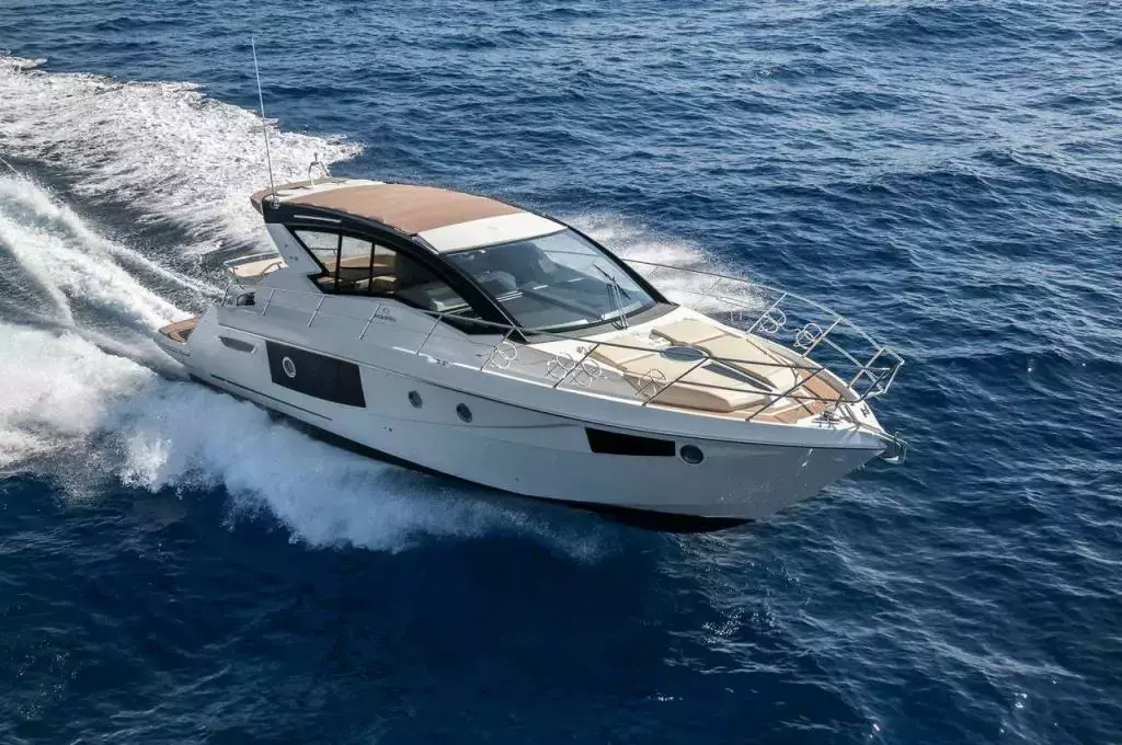 Fellon by Cranchi - Special Offer for a private Power Boat Rental in Dubrovnik with a crew