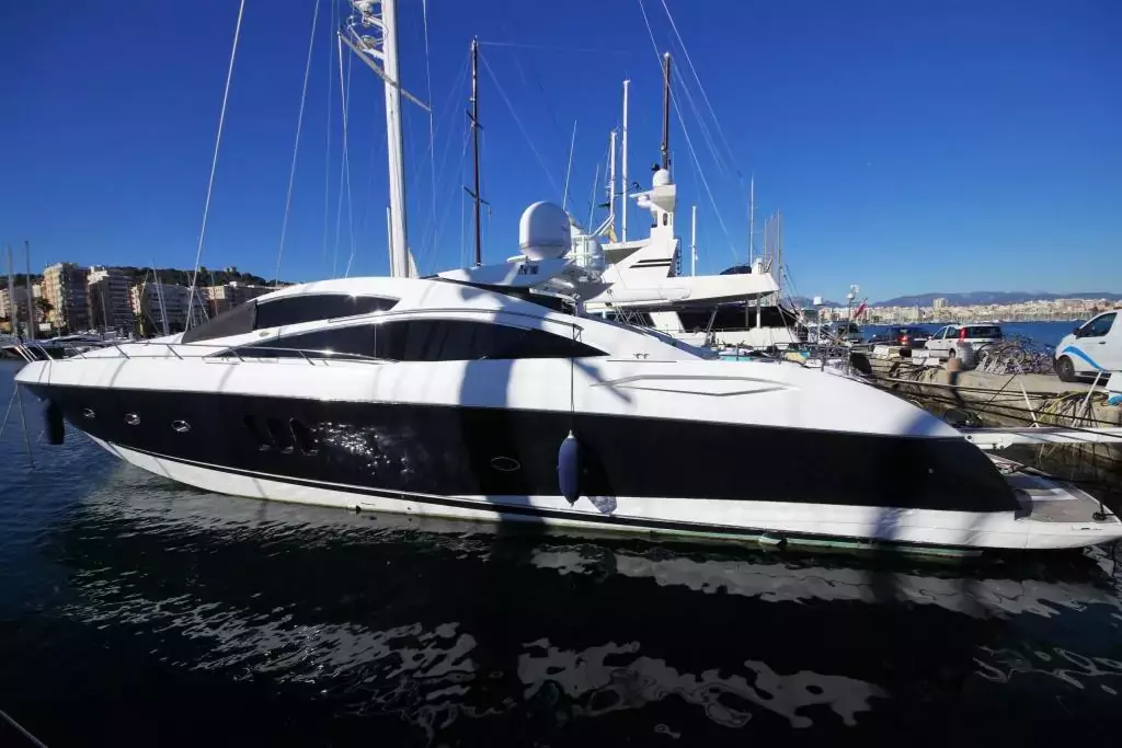 Froggy by Sunseeker - Special Offer for a private Motor Yacht Charter in Mallorca with a crew