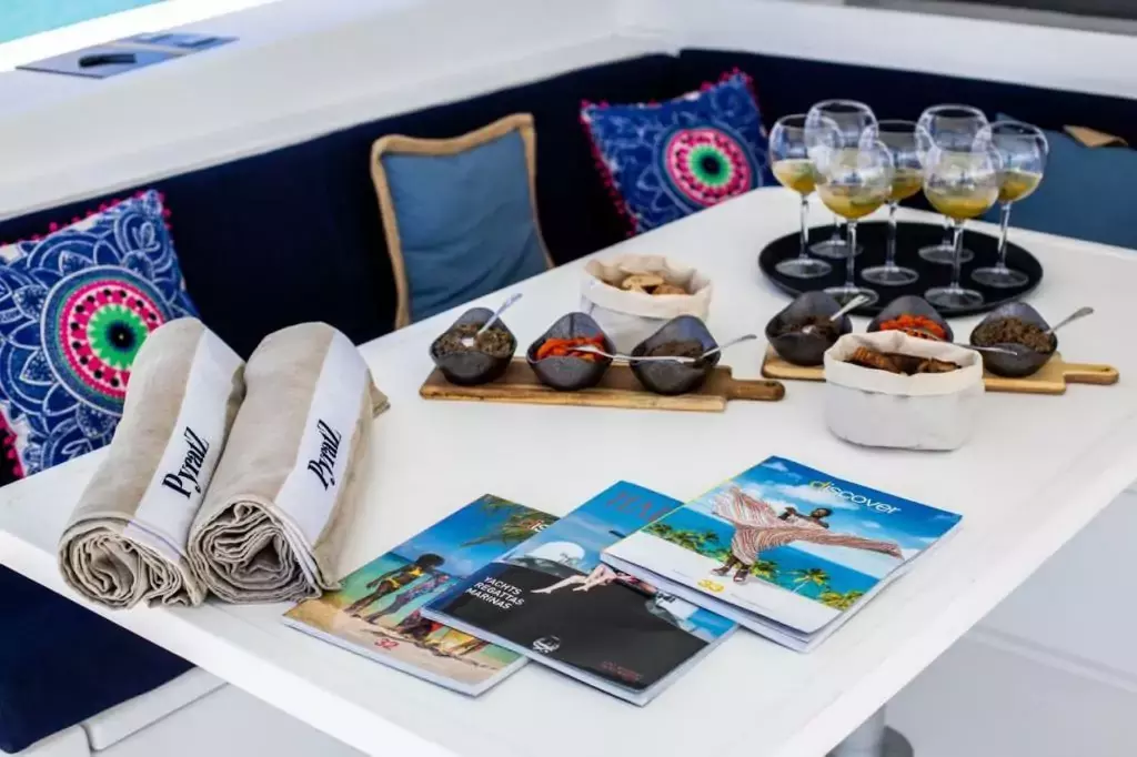 Gourmet by Lagoon - Top rates for a Charter of a private Power Catamaran in St Barths
