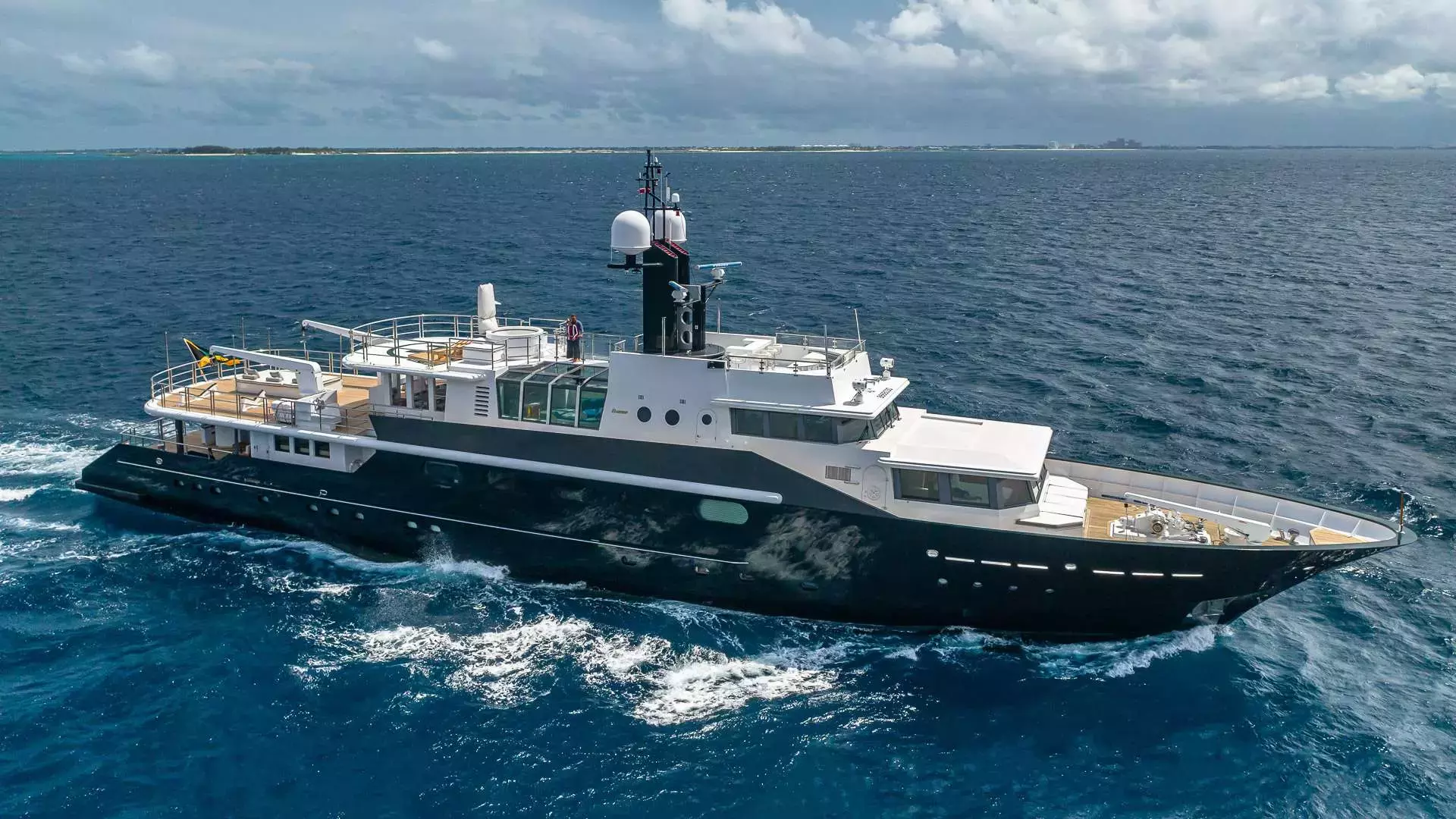 Highlander by Feadship - Top rates for a Charter of a private Superyacht in Barbados