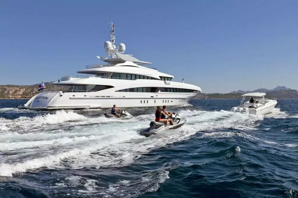 Inception by Heesen - Special Offer for a private Superyacht Charter in Marigot with a crew