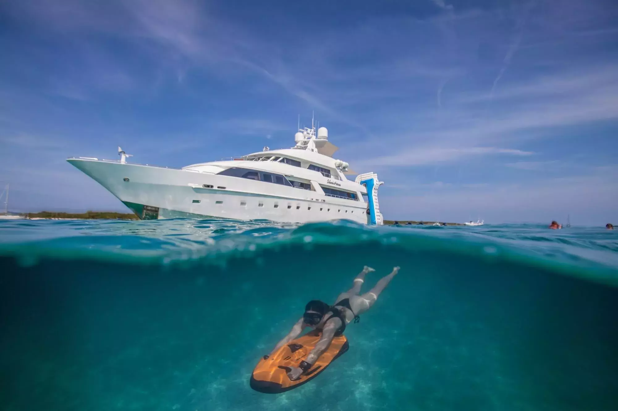 Island Heiress by Cheoy Lee – Private Superyacht Charter in Antigua – Special Offer at Boatcrowd