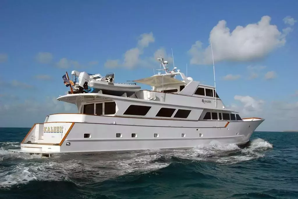 Kaleen by Westport - Special Offer for a private Motor Yacht Charter in St Georges with a crew