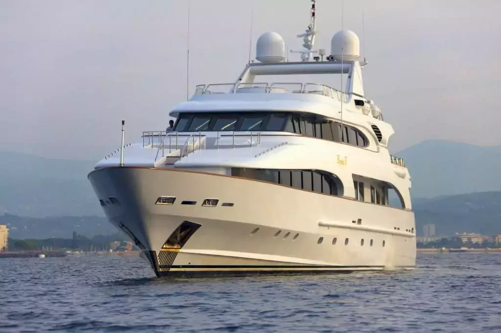 Lady G II by Mondomarine - Special Offer for a private Superyacht Charter in Larnaca with a crew