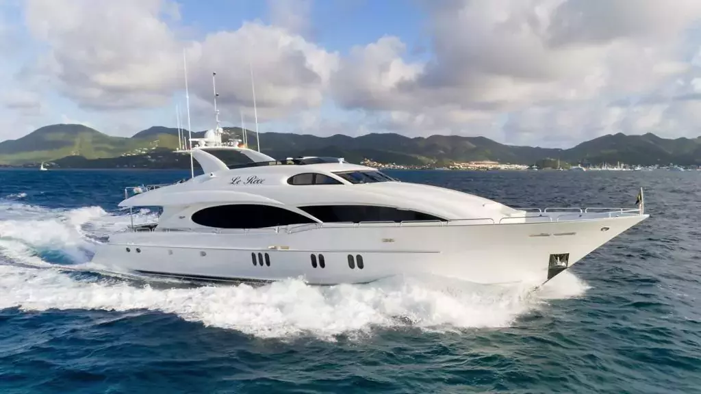 Le Reve by Lazzara - Special Offer for a private Motor Yacht Charter in St Georges with a crew
